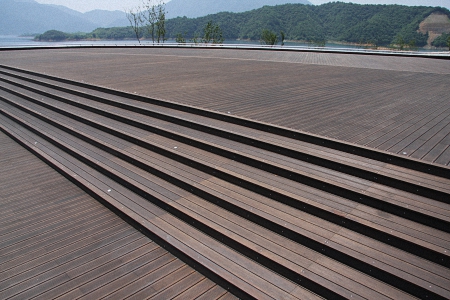 Qiandao Lake Pearl Square exterior